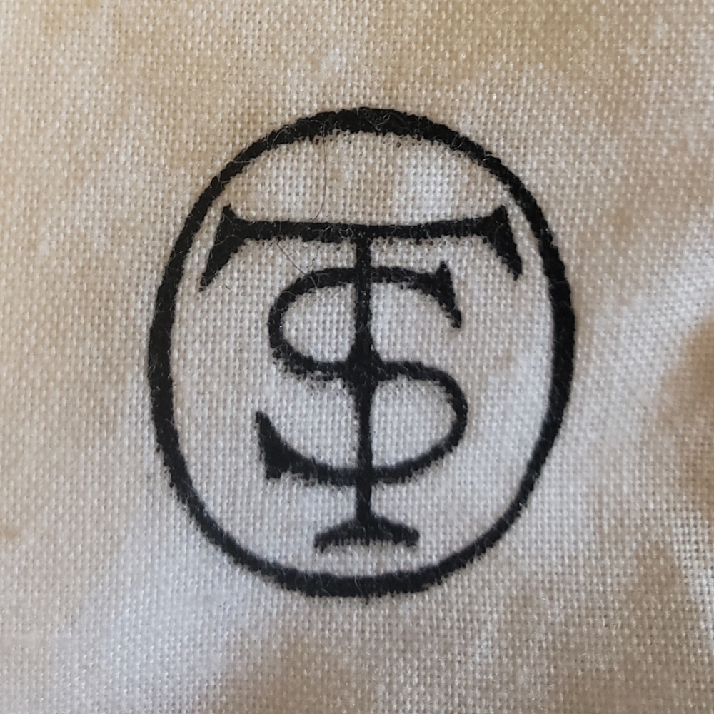 ISO - what is this brand?